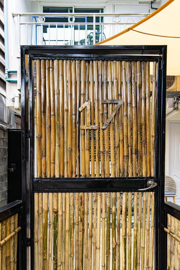 Canal View Lo-Ha Guest House, Contactless Check-In Bangkok Exterior foto